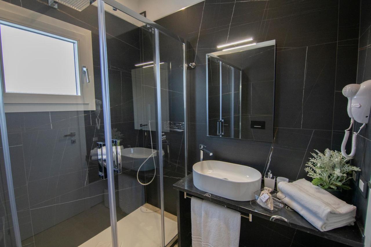 Hotel Tabernabè à Tortolì Extérieur photo