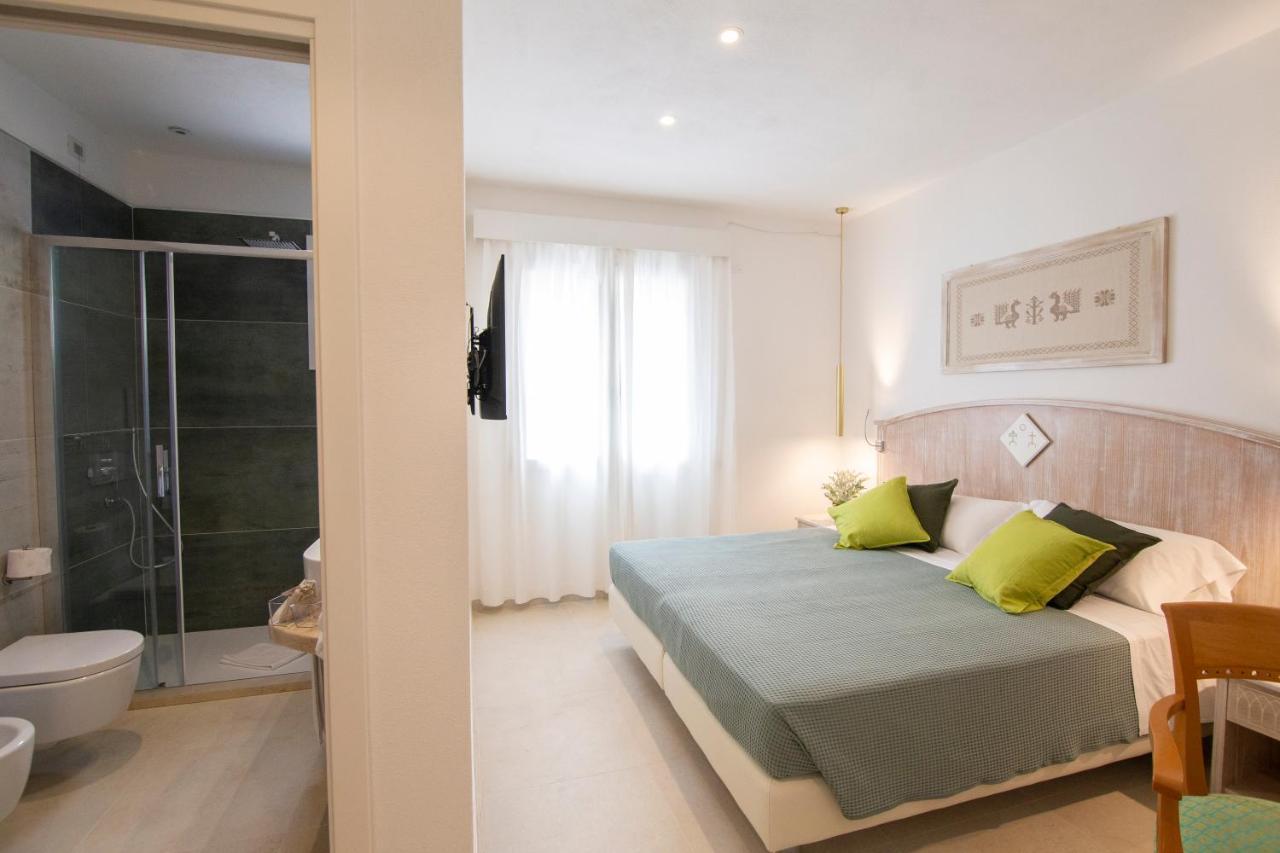 Hotel Tabernabè à Tortolì Extérieur photo